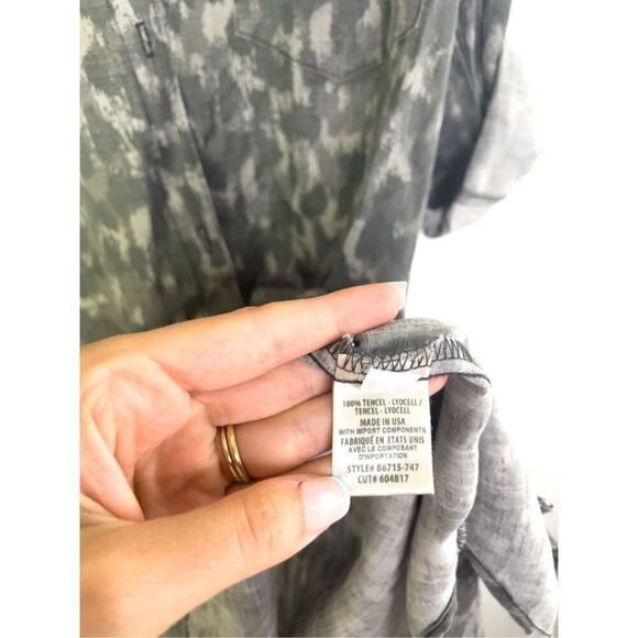 Bella Dahl Button-Down Grey Camo Dress Mini Size M - Picture 9 of 11
